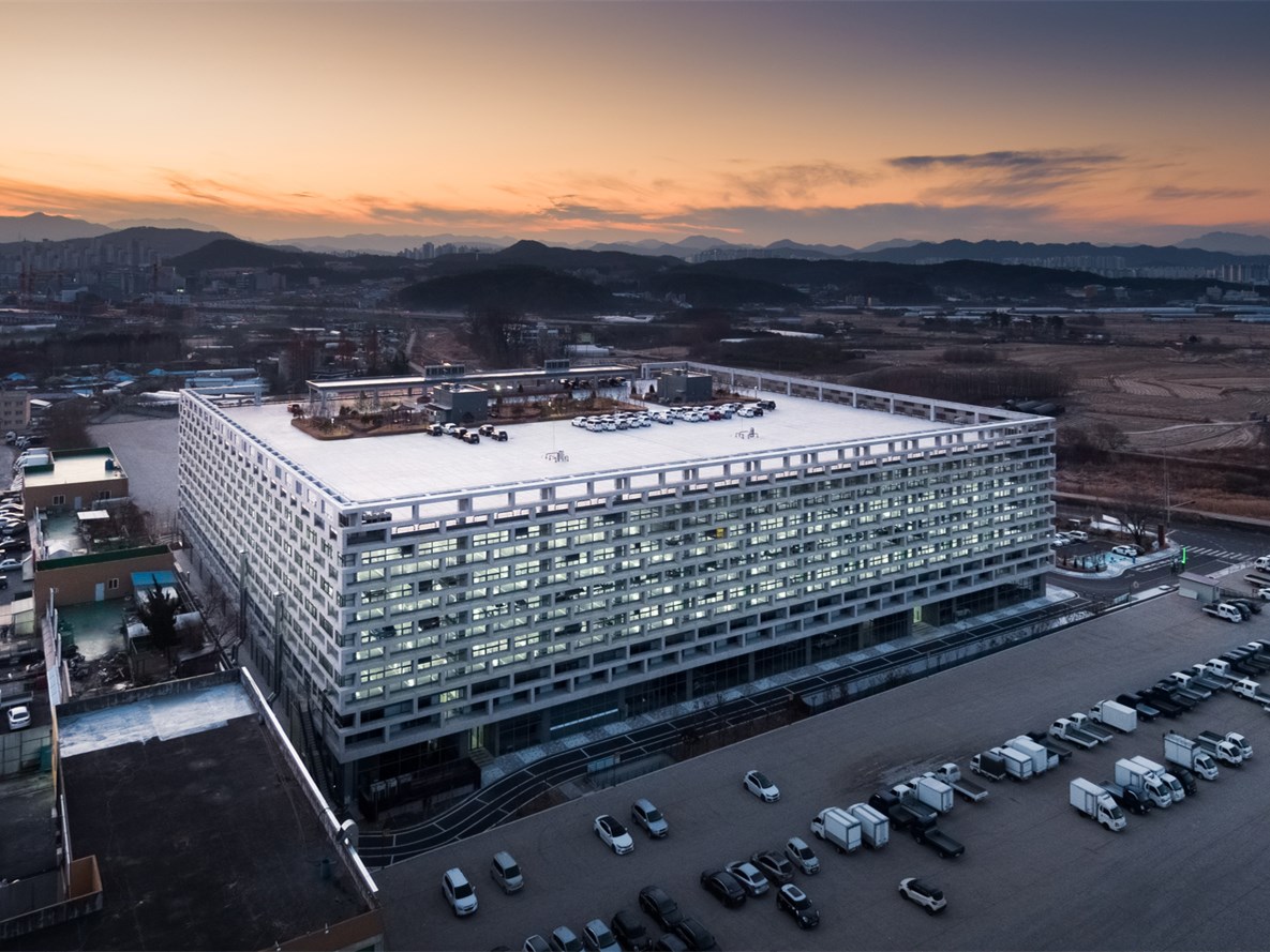 韩国 DAuto Mall 多功能混合建筑丨KARO Architects-3