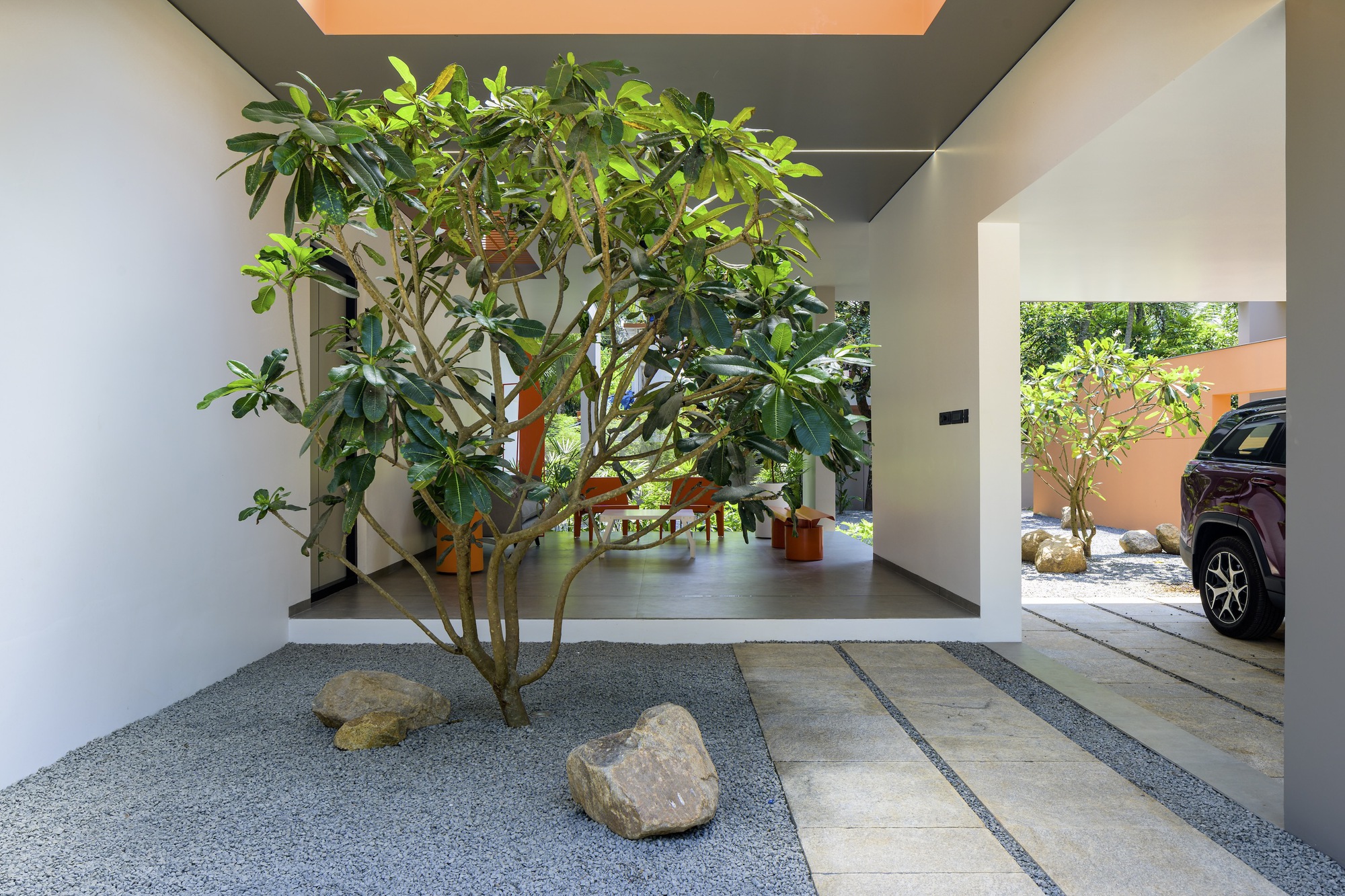 色彩爆发屋丨印度丨LIJO RENY architects-43