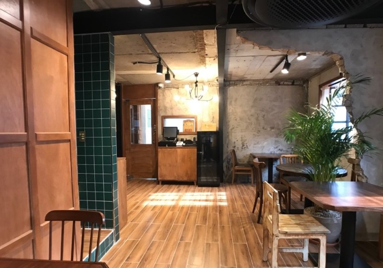 意式风情，复古空间的艺术魅力-5