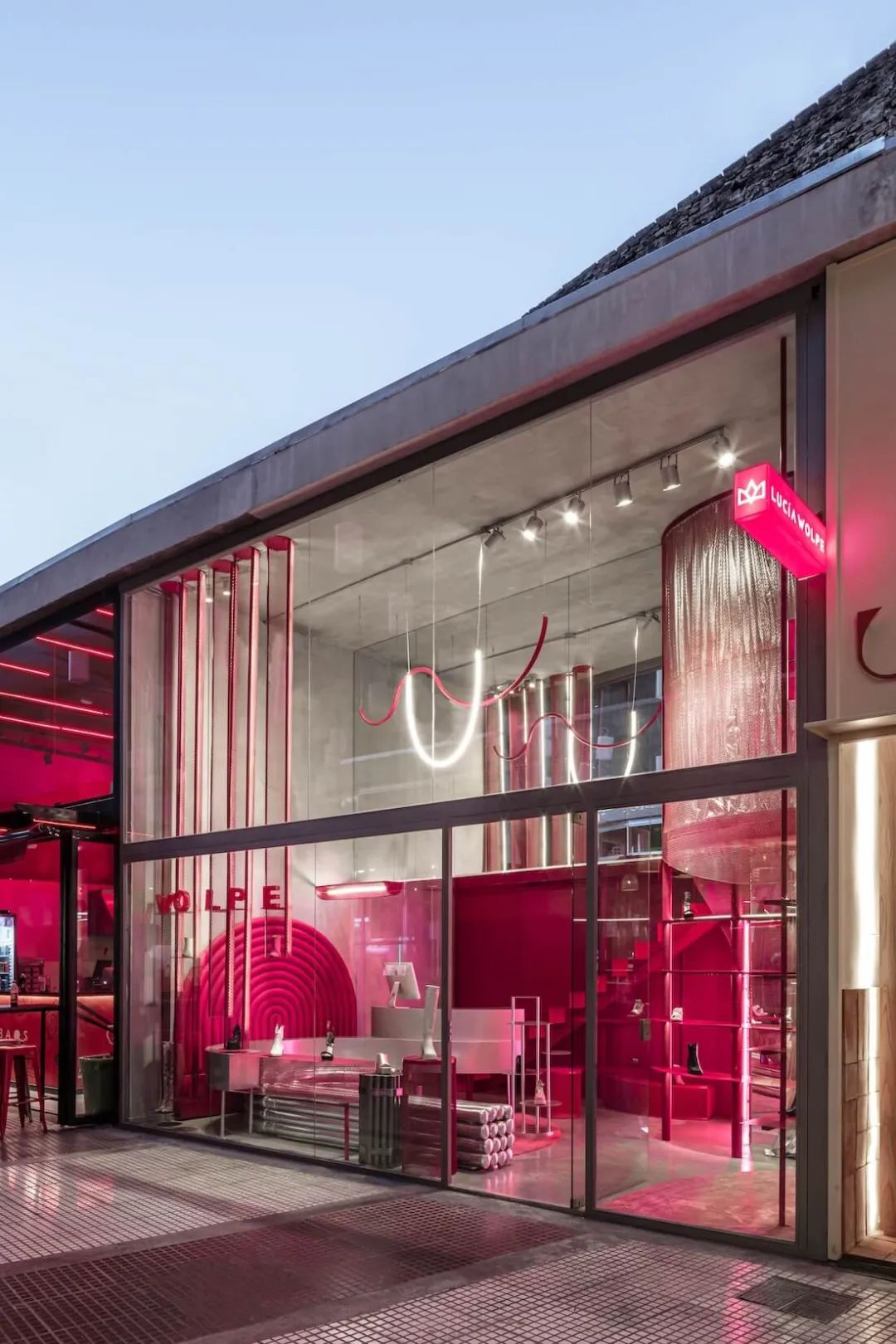 阿根廷 WOLPE 鞋店设计丨阿根廷布宜诺斯艾利斯丨Grizzo Studio-3