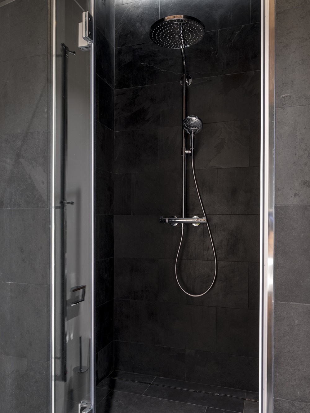 俄罗斯现代四口之家  Geometrium-20