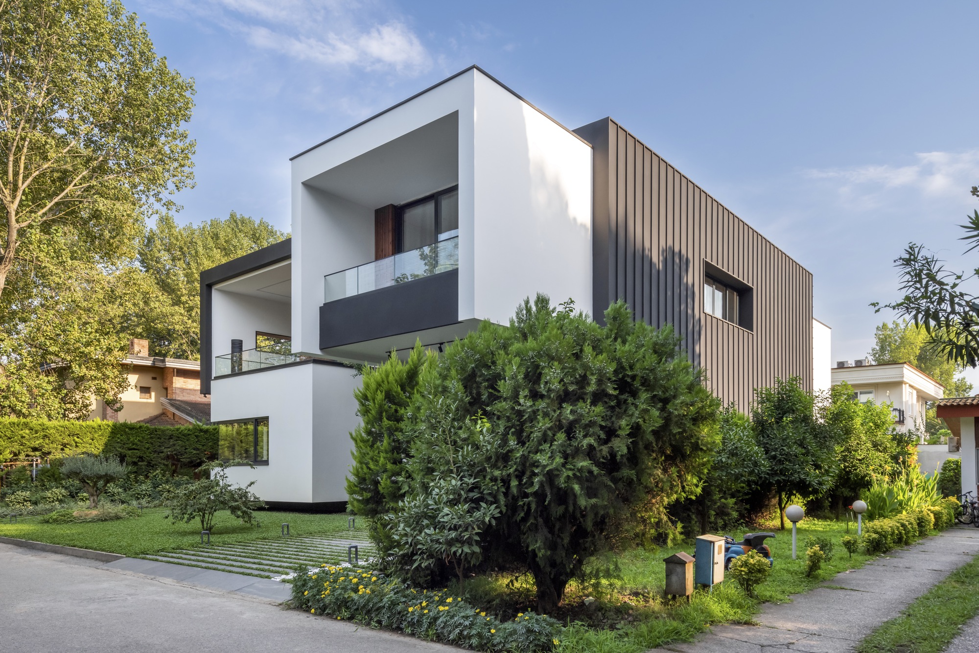 费尔多斯之家丨伊朗丨Naghshekhak Architectural Group-17