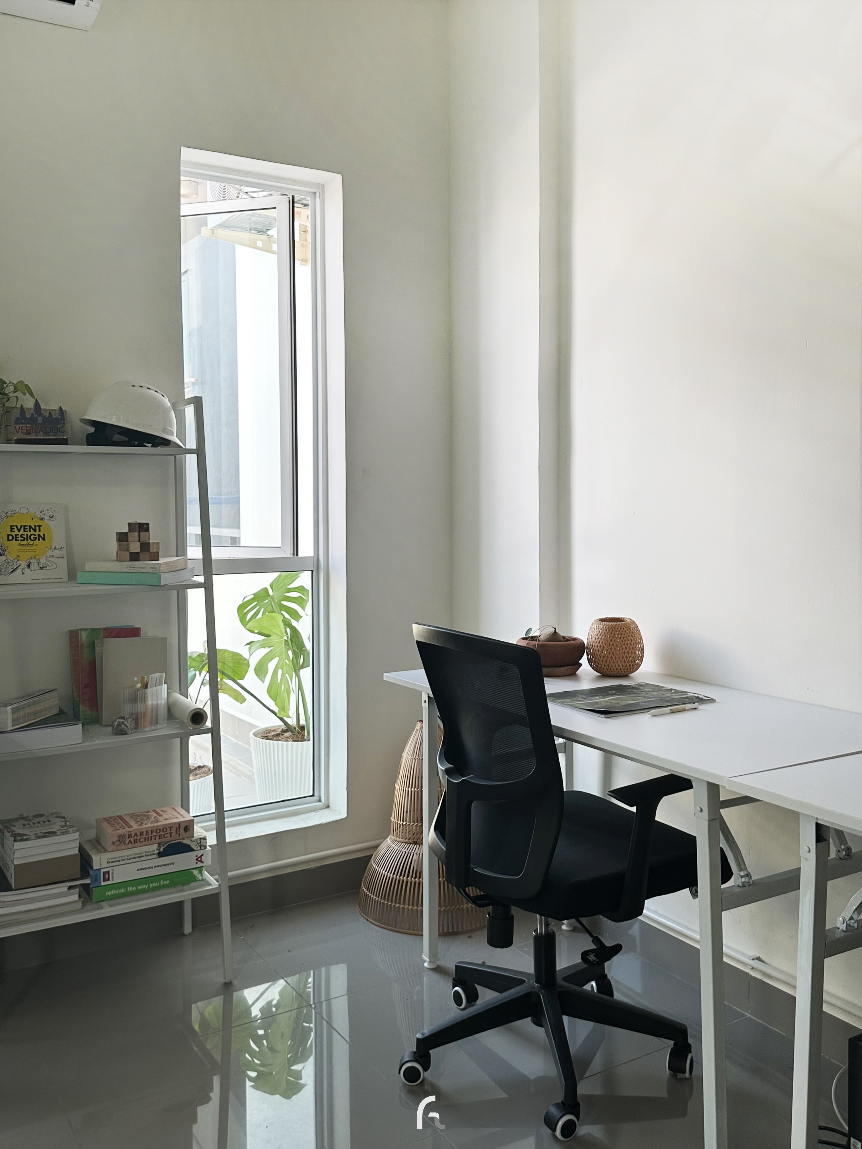 NEVER TOO SMALL 办公室设计丨柬埔寨丨OUR OFFICE!-12