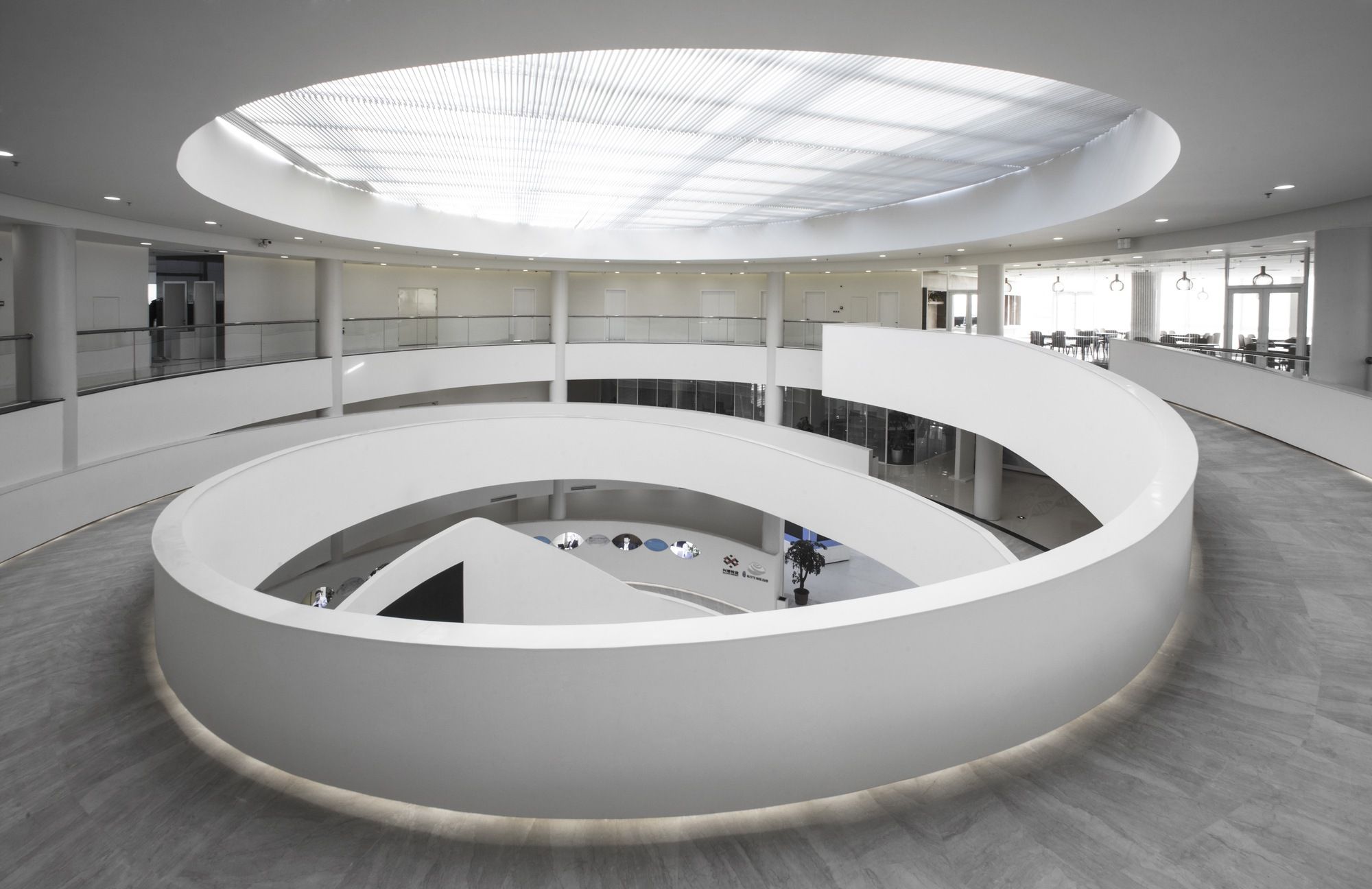 郑州联控生物医药园展览中心——双螺旋结构的生物科技地标-31