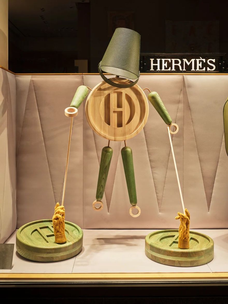 Hermès 德国 2023 年秋季橱窗展示-13