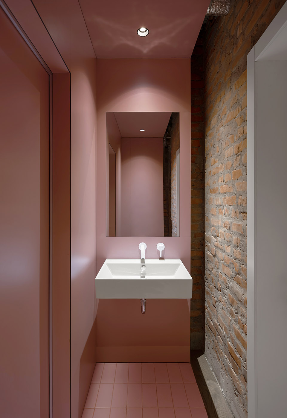 乌克兰BURSA精品酒店-37