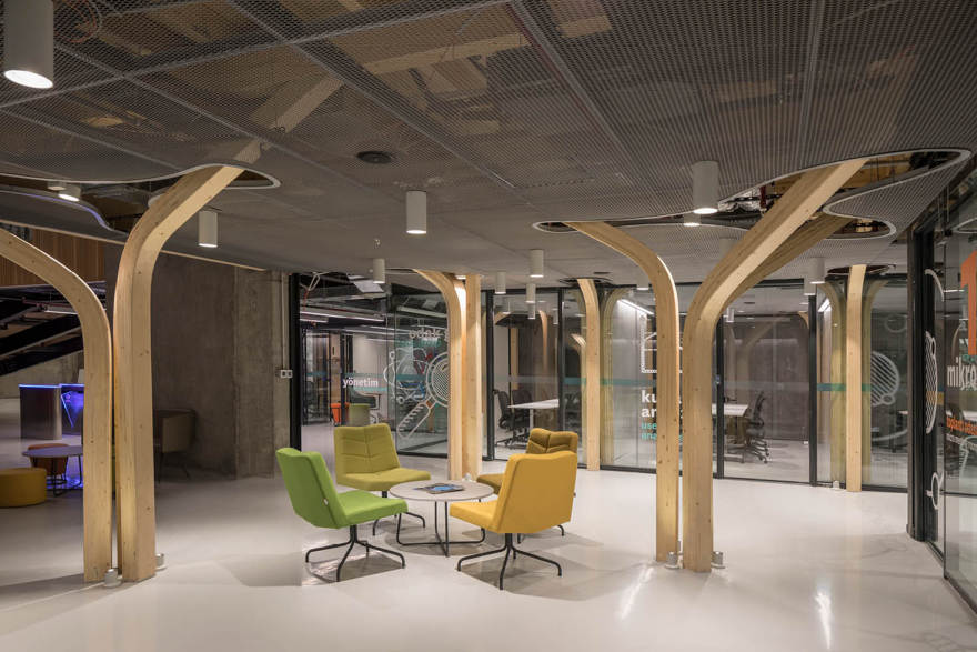 伊斯坦布尔地铁 cave 变身未来科技实验室-19