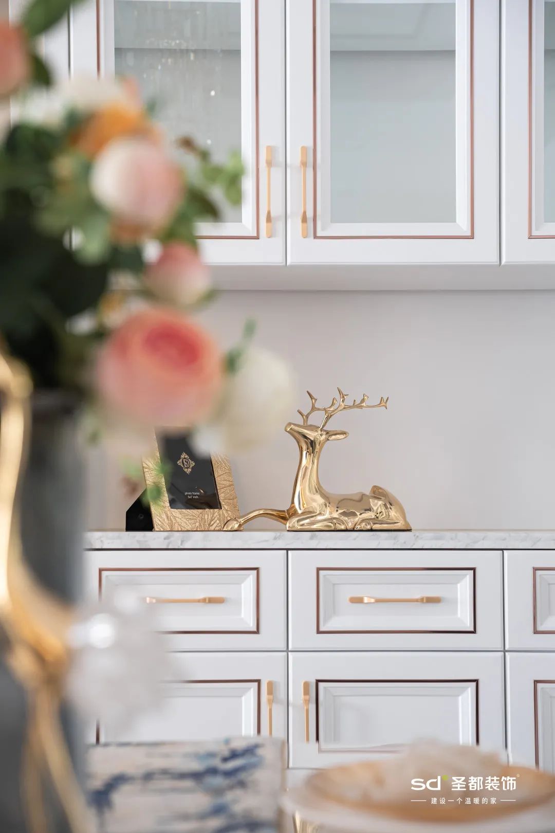 210㎡美式轻奢婚房,父母审美逆袭,犹如艺术馆-6