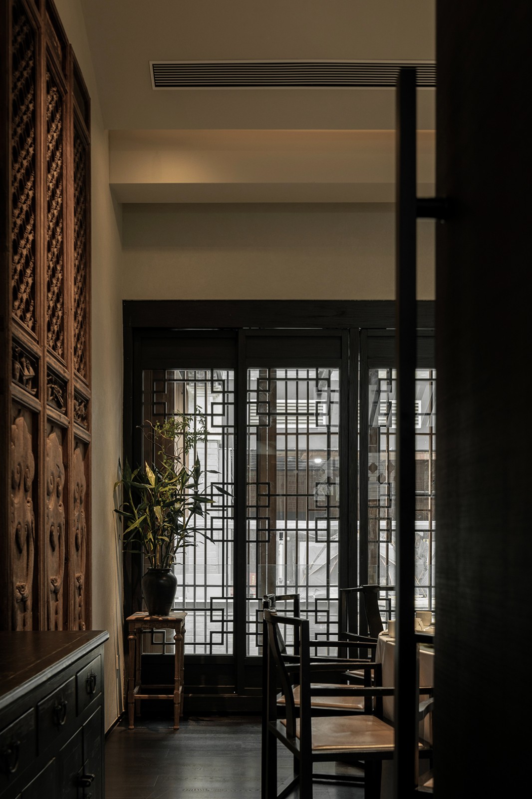 滇池睡美人餐厅丨中国昆明-14