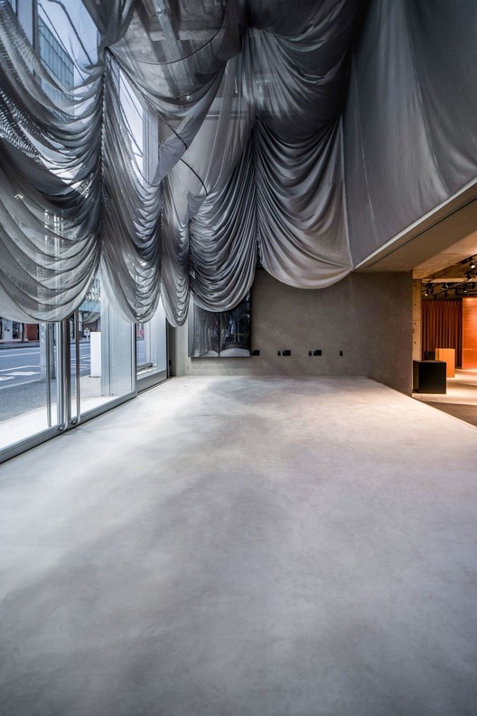 东京时尚区的“戏院”商店丨日本东京丨Haruki Oku Design,PANPROJECTS-19