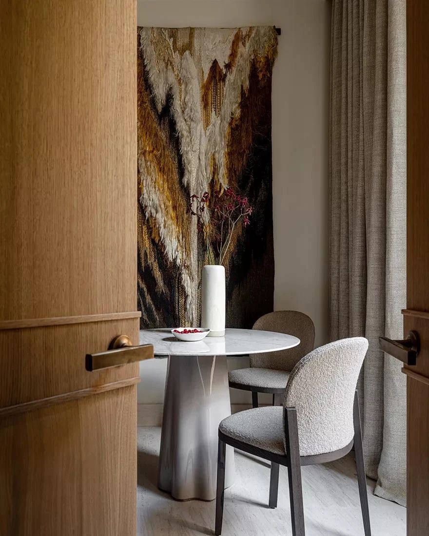 法式小宅的温暖舒适之道丨Alexander Orlov-7