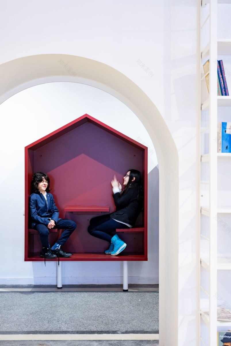 保加利亚 STEM 中心丨Any Color-16