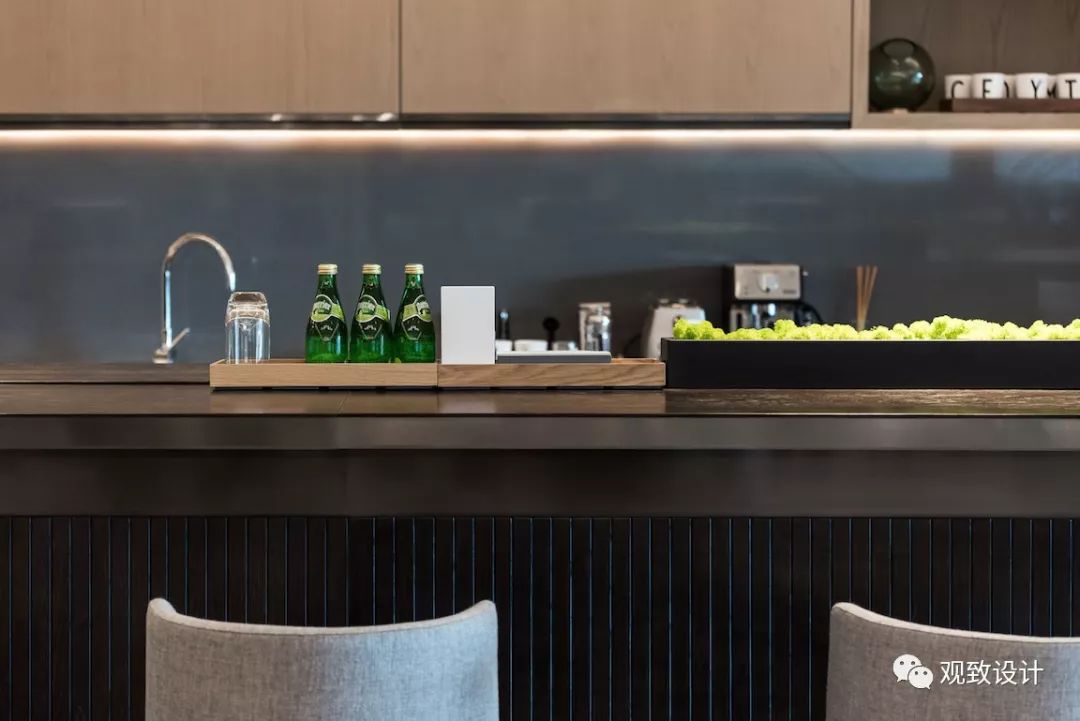 成都中天天盈誉峰 M6 写字楼样板间 | 精英风范的现代办公空间-24