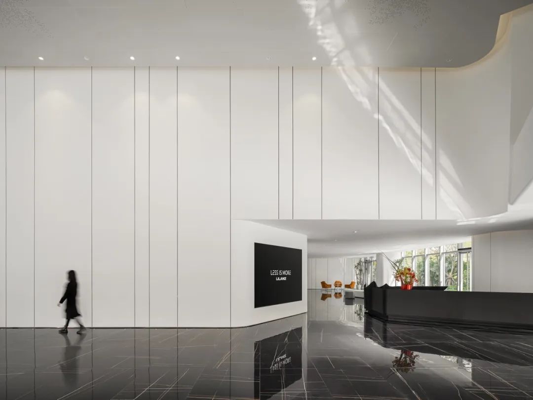 利郎集团总部丨中国广州丨枫鸟设计-25