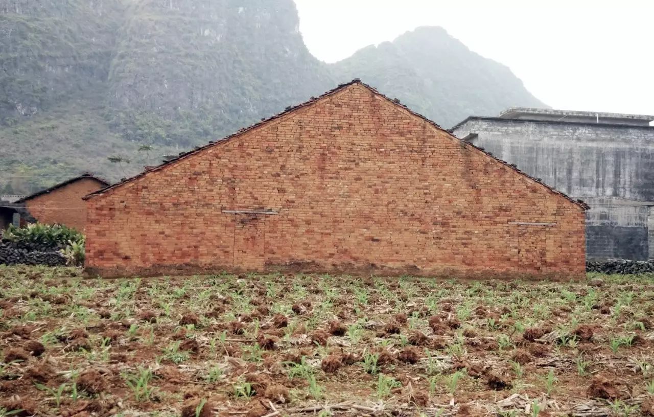 南院--喀斯特群山环抱中最后一间老宅的新生 | 穆威+周超-10