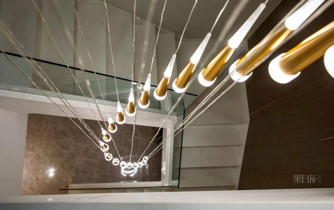 华邦新华城极简别墅设计，谢俊打造静谧空间-127