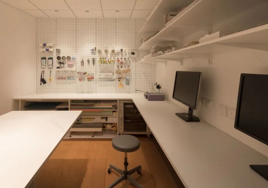 上海米凹工作室 | 隐秘而充满活力的办公空间-35