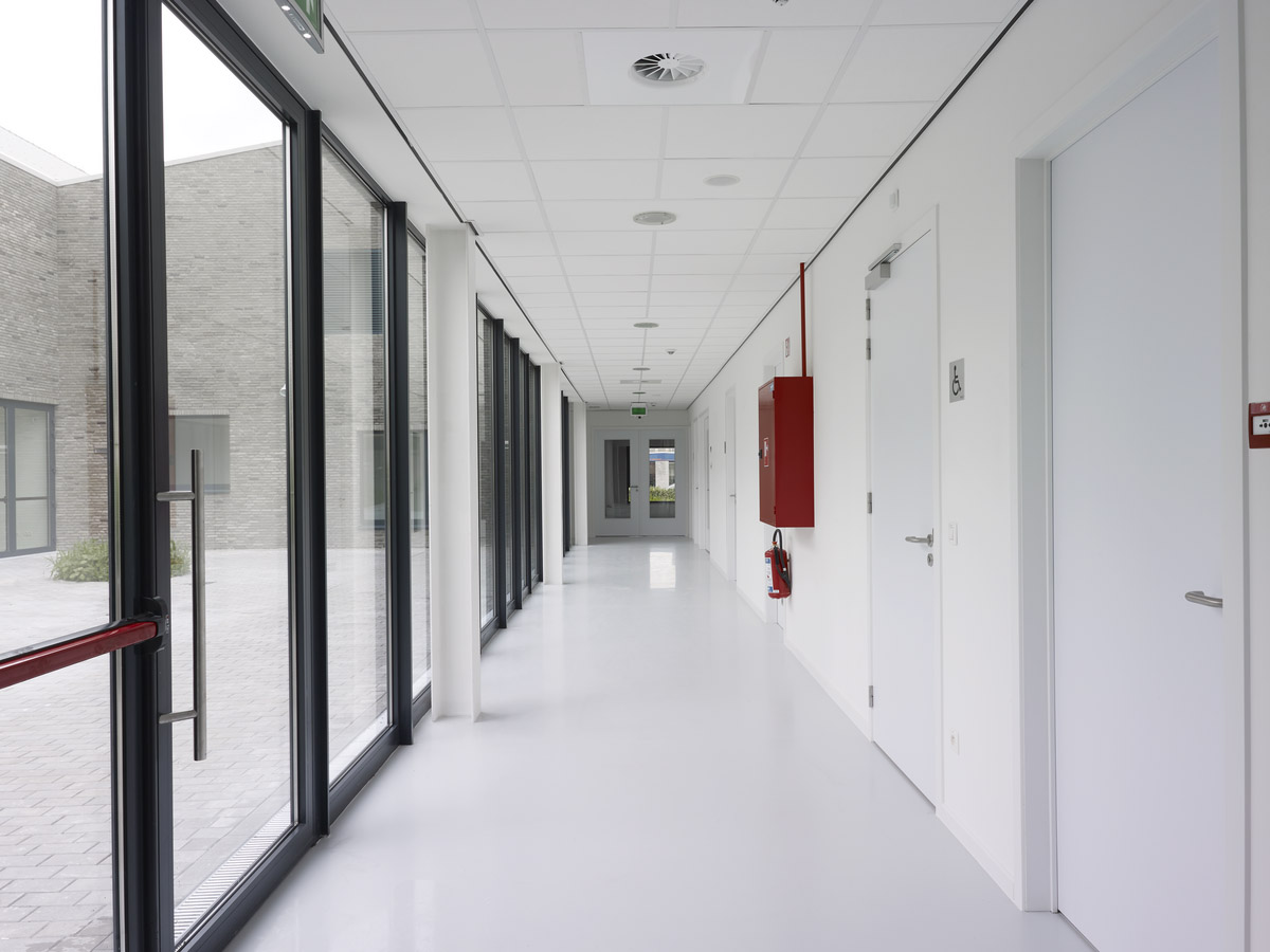 比利时Zonnegroen技术教育中学-35