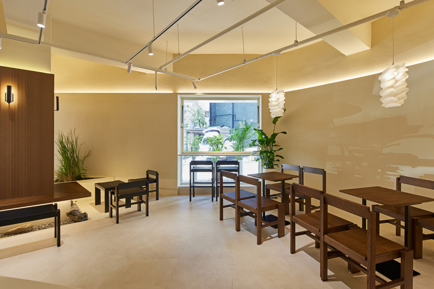 白色与木质，打造 27 平米高级公寓-8