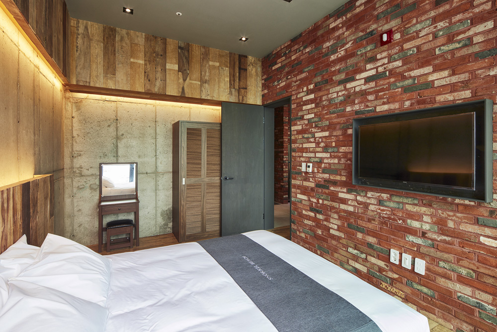 708 平酒店设计 | 韩国斯诺克比奇酒店，宁静氛围的完美演绎-10