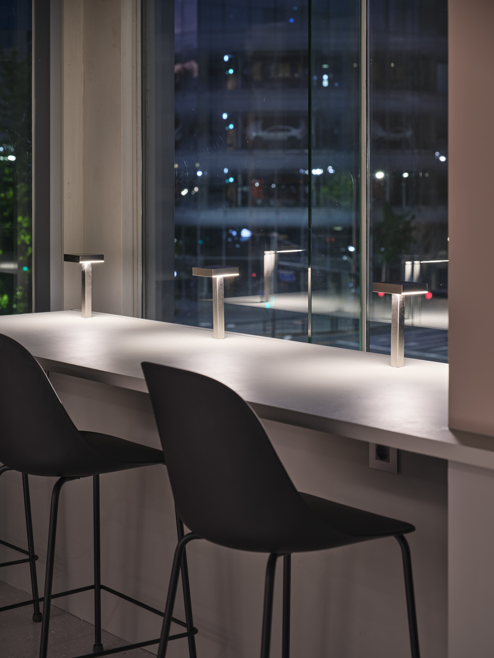 Apartmentary Dosan Offices and Showroom / studio fragment-19