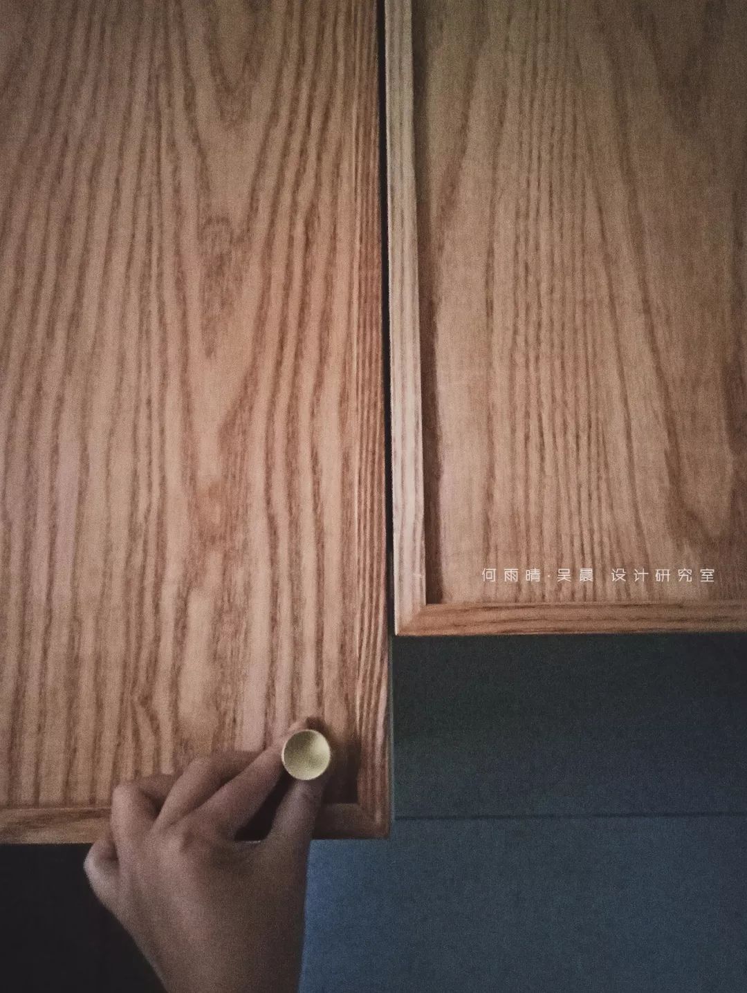 原木自然系家居,打造多才摄影师的温馨生活空间-75