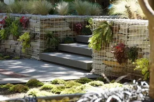 现代城市景观中的嵌石嵌草艺术-1