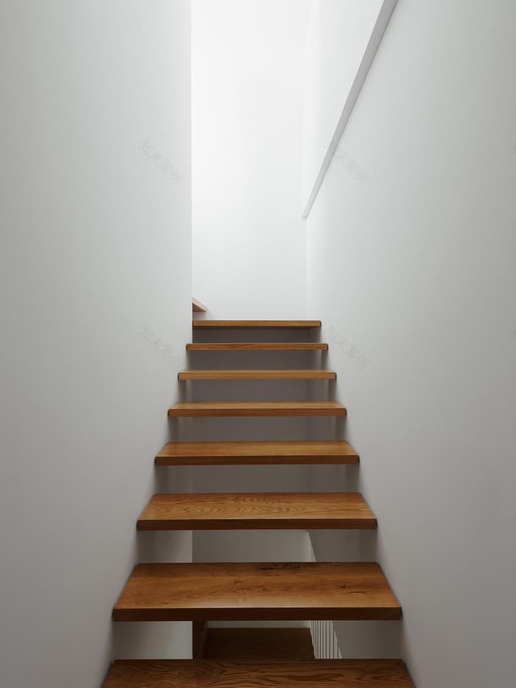 葡萄牙马拉夸街混凝土住宅丨Base arquitetura-27