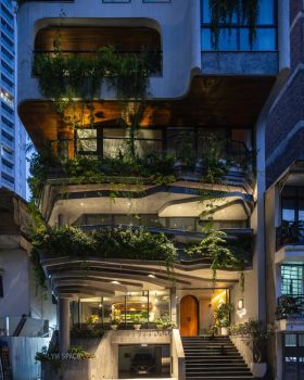 林姆空间（假设LYM为人名林姆的英文拼写，若LYM有特定指代的专业术语等，请提供更多背景信息） 丨越南河内丨PAK Architects