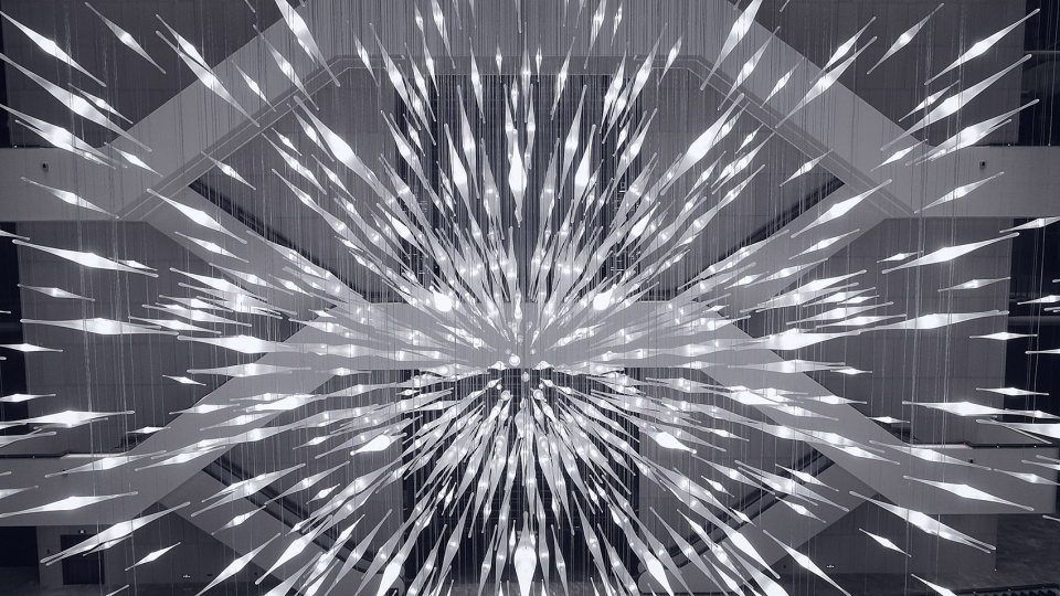 天津洲际酒店的璀璨星辰——Felix Stella 灯光装置-9