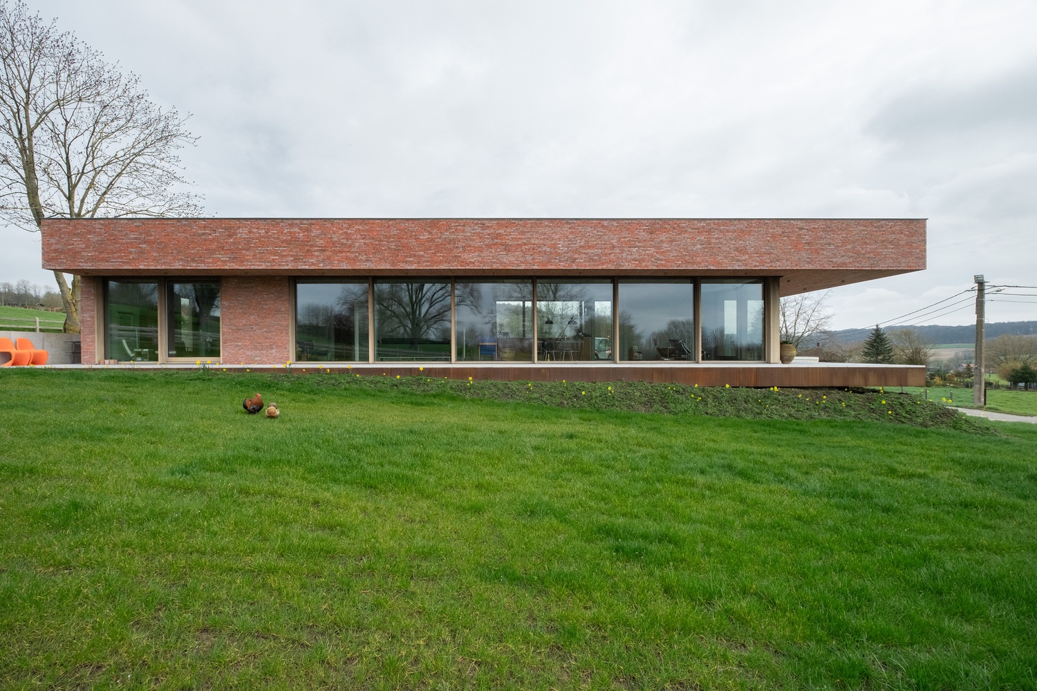 乡间清水混凝土别墅丨比利时丨马腾斯范凯米尔-0