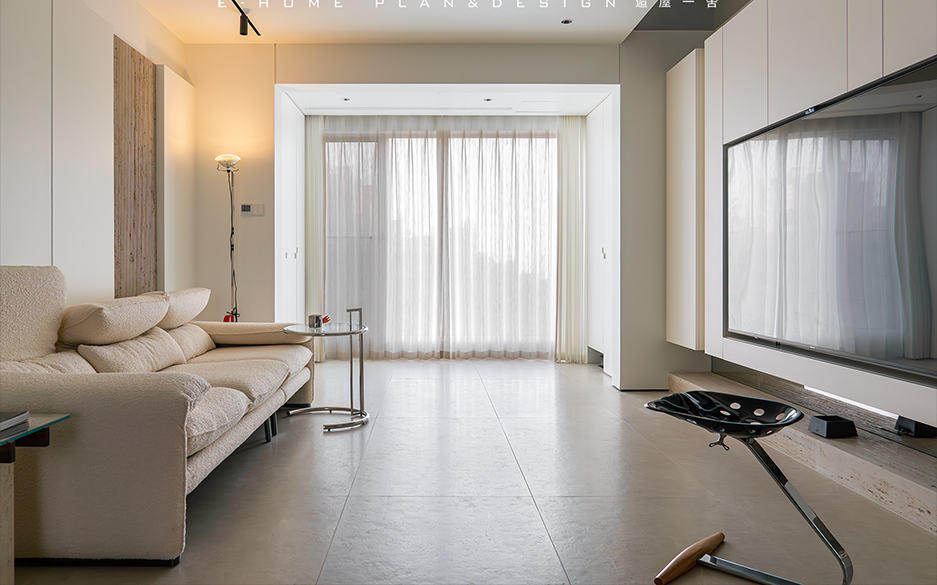 一人居,00 后和她“不费劲”的家丨逅屋一舍-7