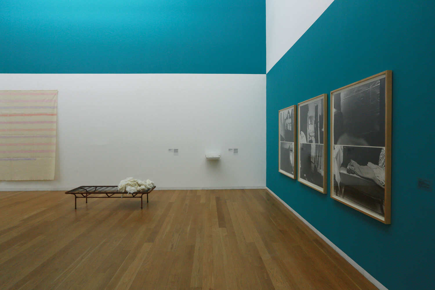 色彩之舞 · 西扎的 Serralves 藏品展-88