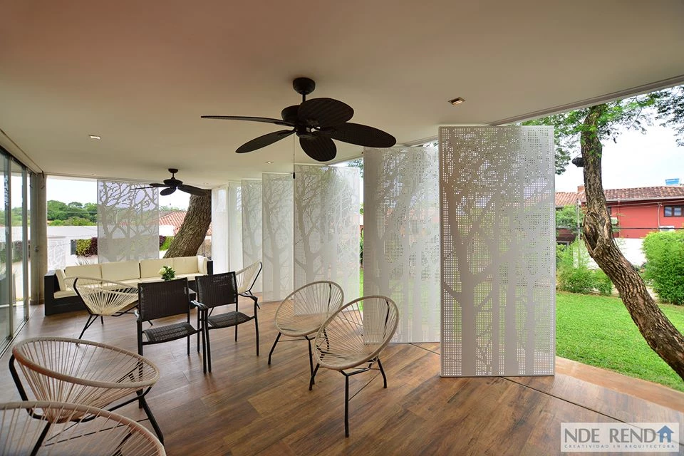 简约纯白住宅,融入自然的美感与功能-16