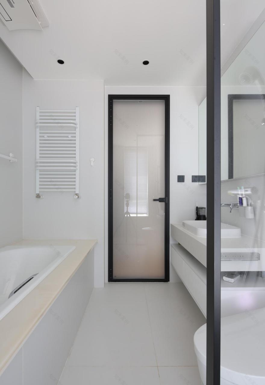 200㎡大平层现代简约风黑白艺术空间-28