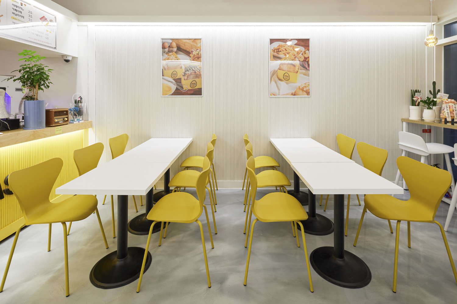 蓝色调公寓 | 打造宁静舒适的室内空间-7