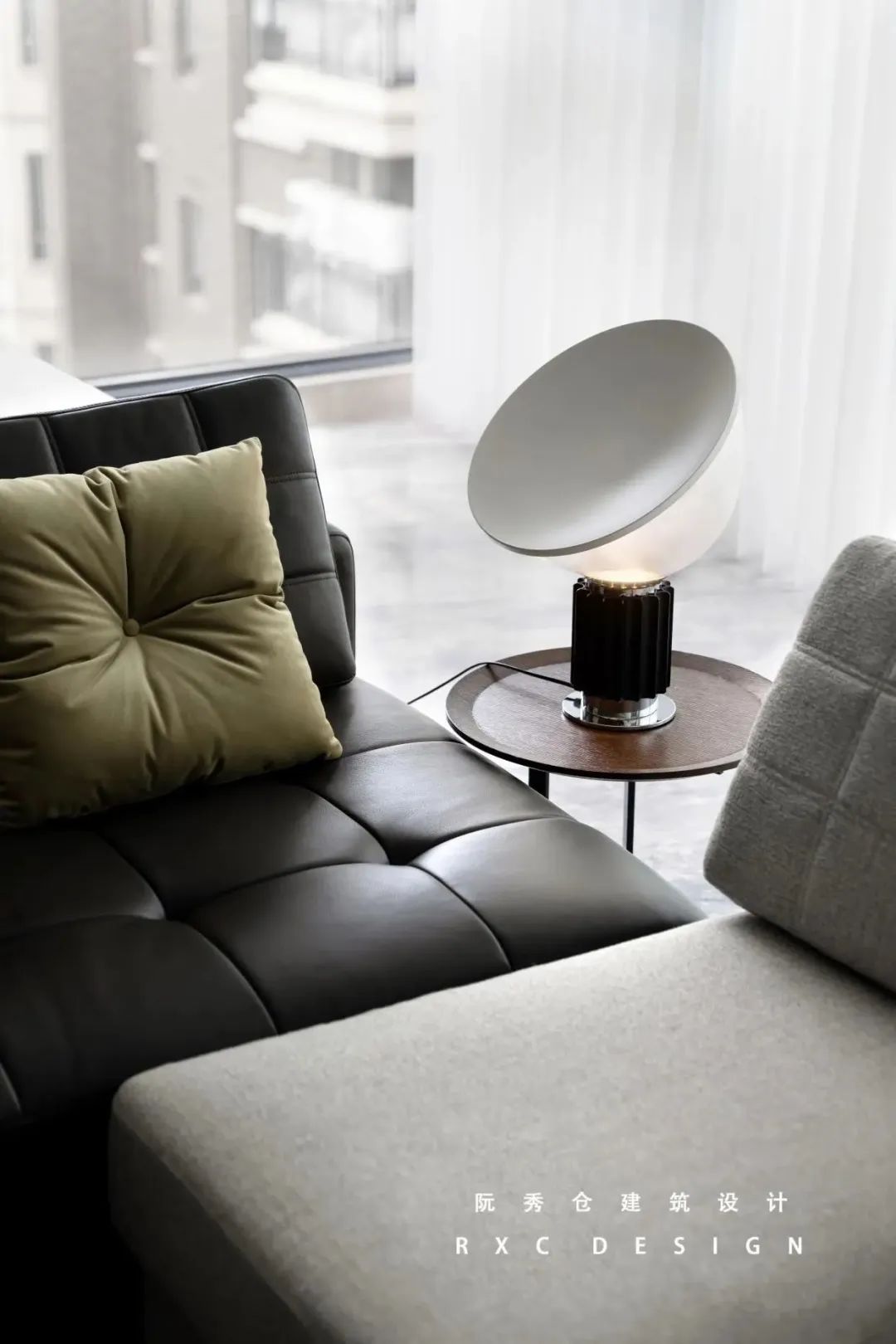 公园里 150㎡原木与灰黑的现代空间丨中国合肥丨阮秀仓建筑设计-5