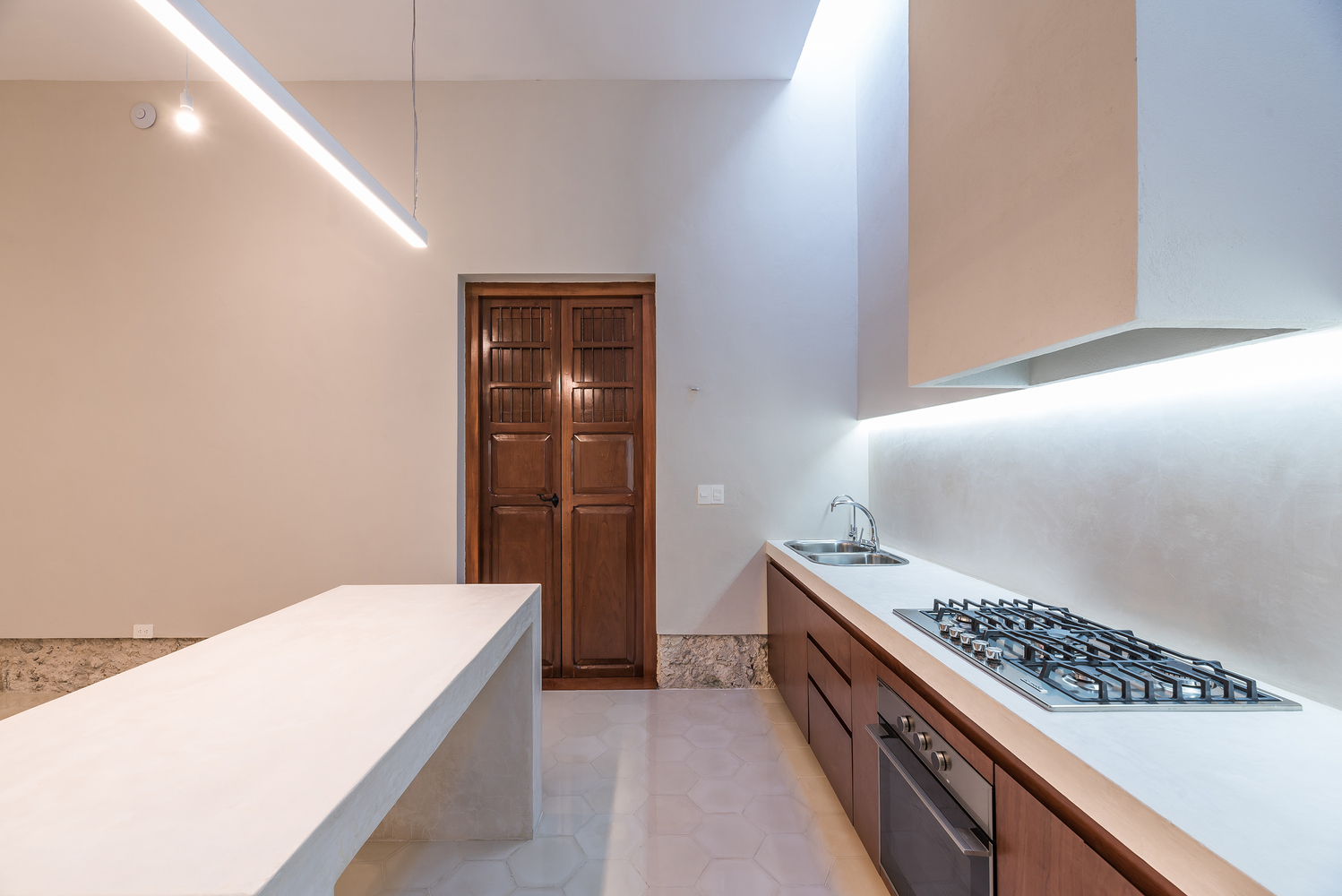 墨西哥 50 年代住宅的现代翻新-70