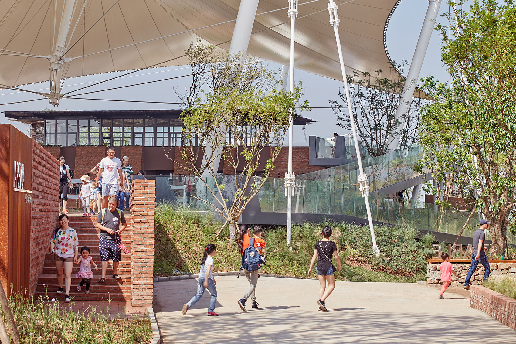 砖叠马场 & 成都达根斯马术俱乐部 / 成都万华-48