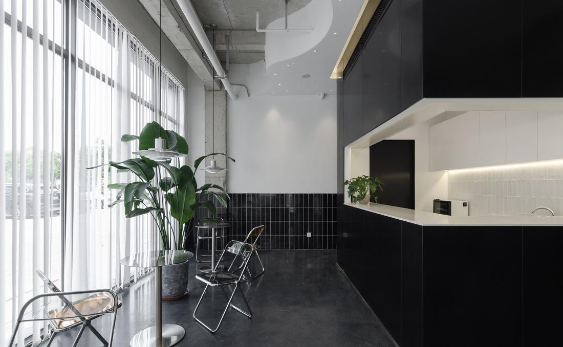 黑色魔方++ 水晶魔方·SA·M 沙龙空间设计-35