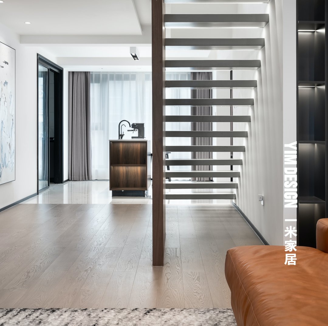 动静之间 · 现代简约顶复空间的多功能设计丨李宝红-25