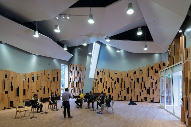 新伊夫林和莫奥斯丁音乐中心-28