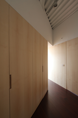 意大利贝尔加莫市中心的玻璃阁楼-34