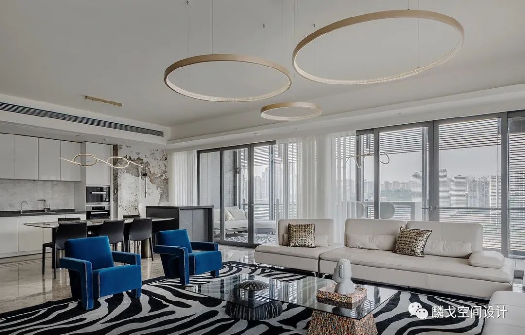 重庆来福士轻奢大平层丨中国重庆丨麟戈设计-41