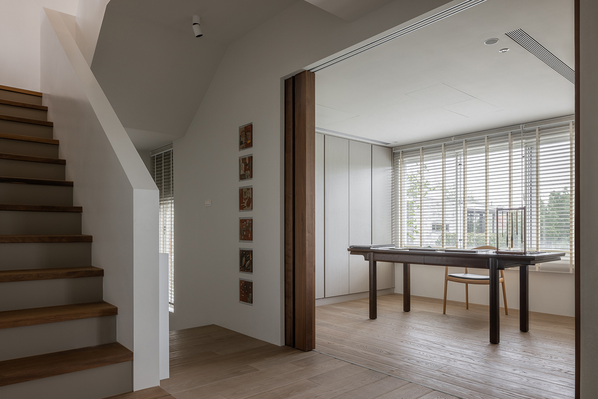 家装设计案例鉴赏——轻复古简约度假独栋别墅-15