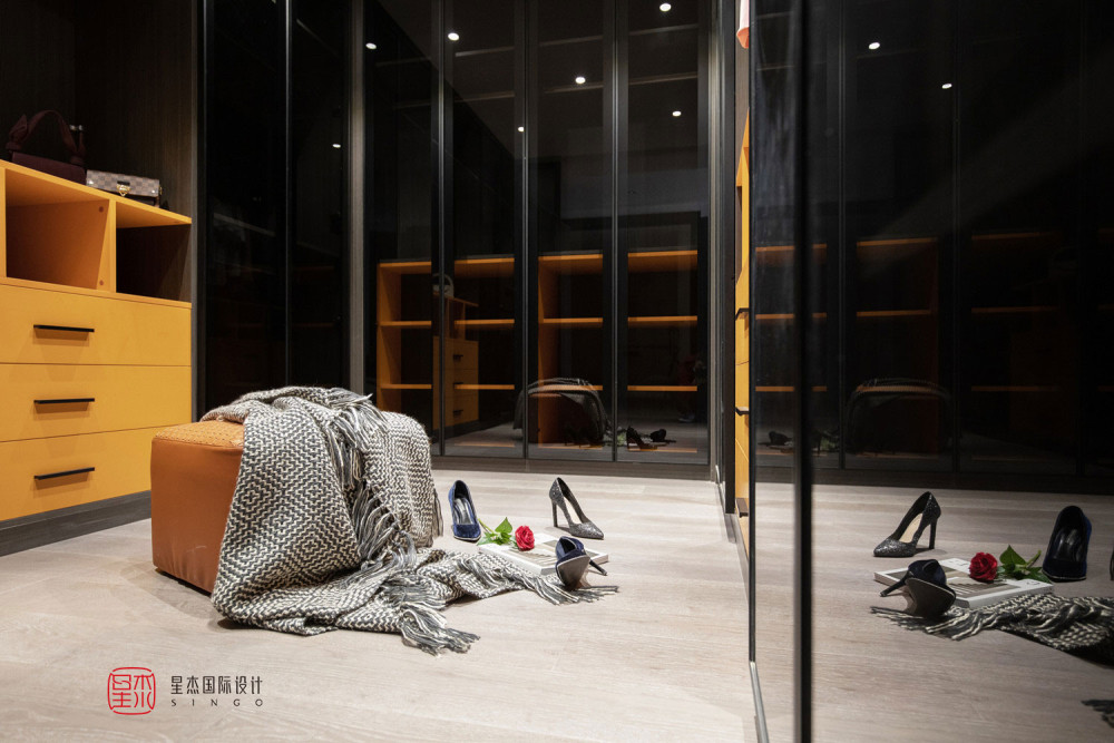 边界空间 · 现代简约的艺术之家-55