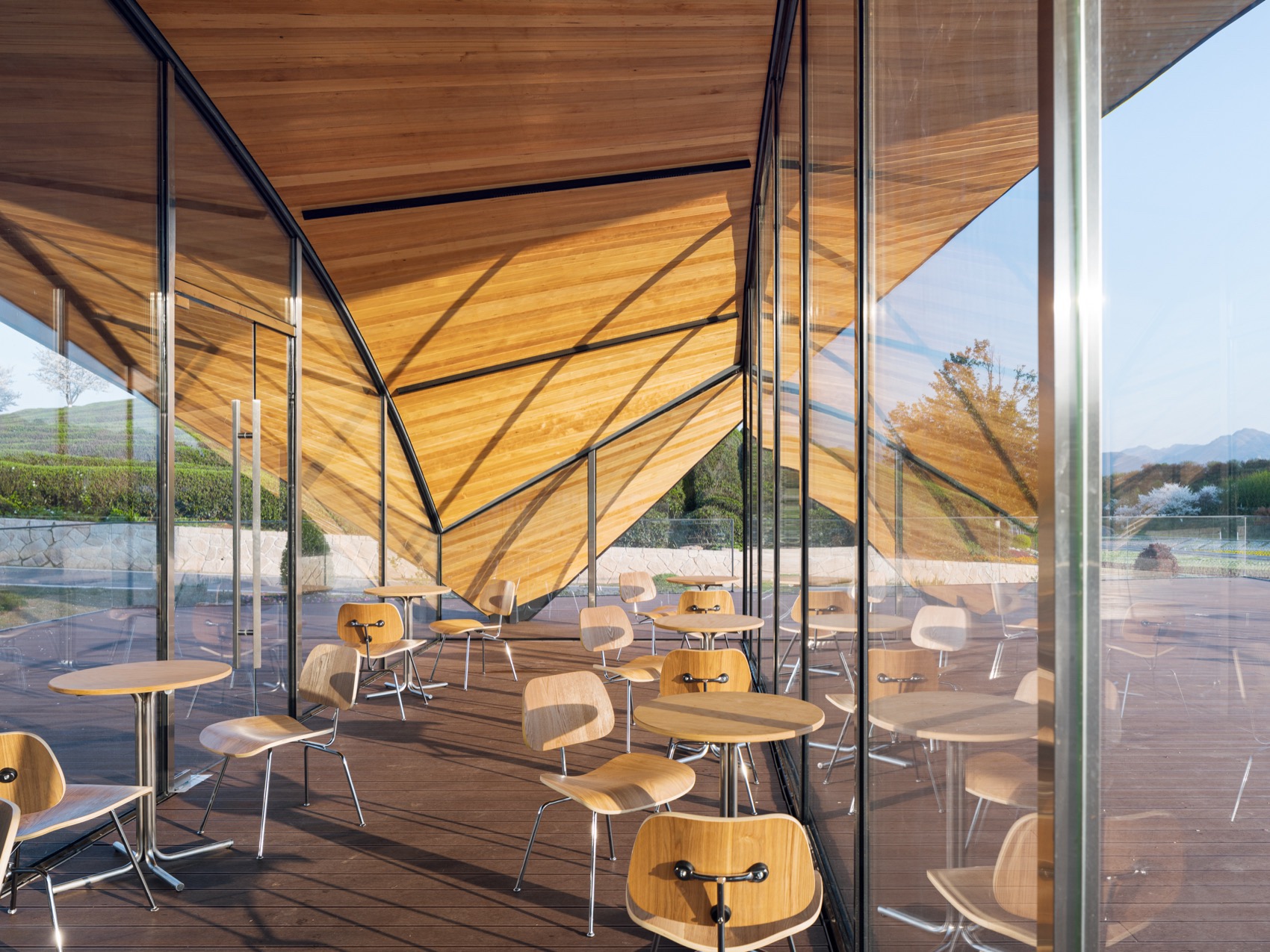 花田美地一叶咖啡厅，浙江 / 上海可方思-28