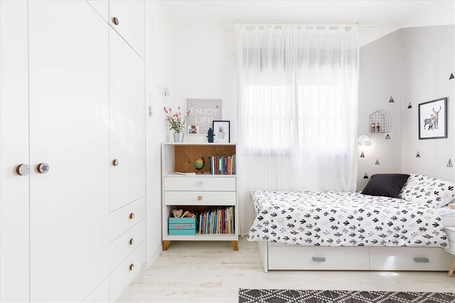 ראש העין6居室私人住宅室内设计丨מיכל גרינברג פוקס-13