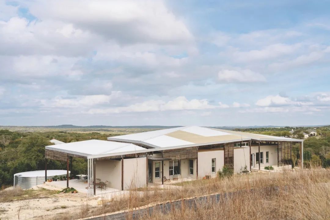 德克萨斯希尔乡村住宅 | 灵活包装,适应气候变化-15