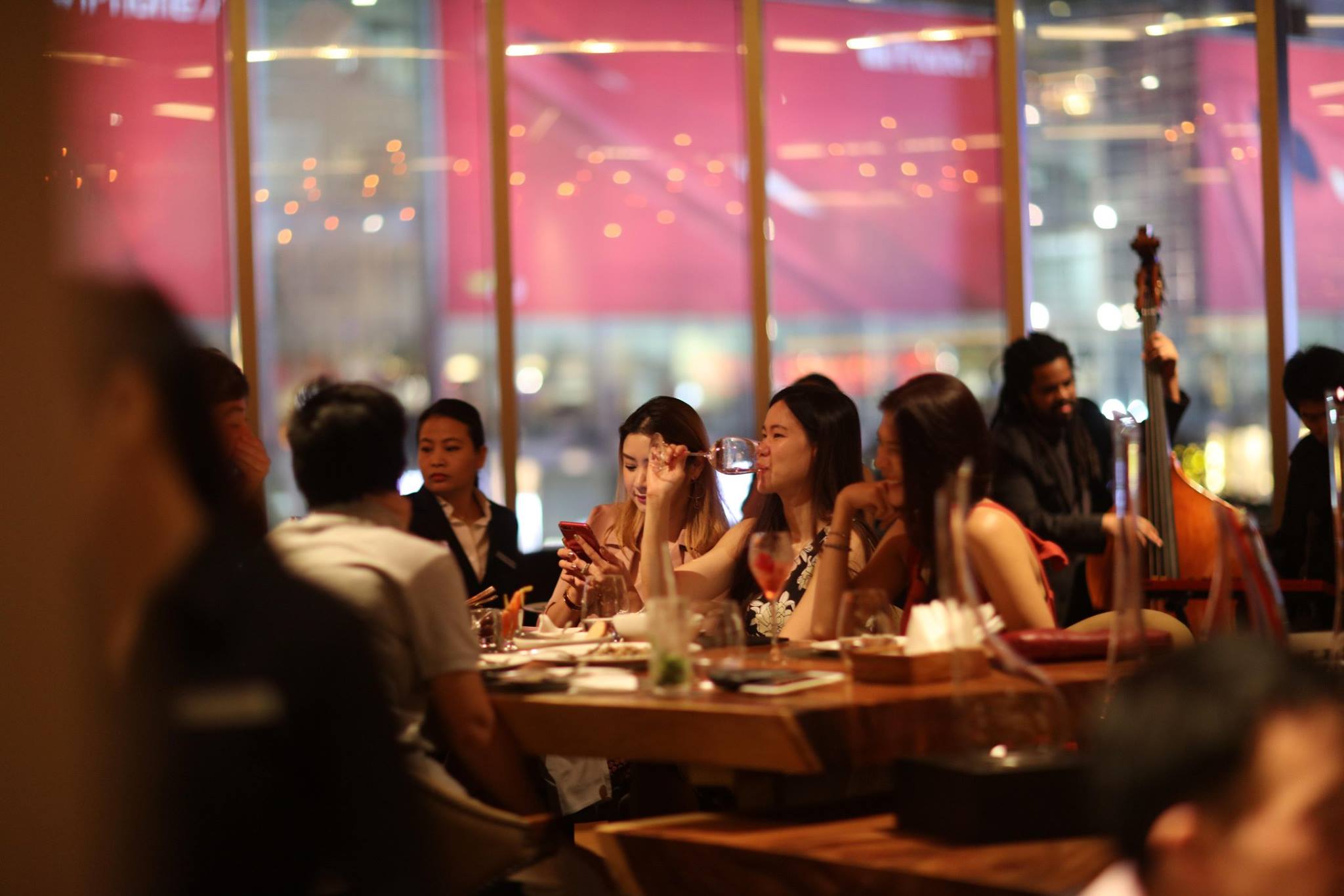 曼谷丽思卡尔顿丽德拉酒窖(Riedel Wine Bar & Cellar)-18